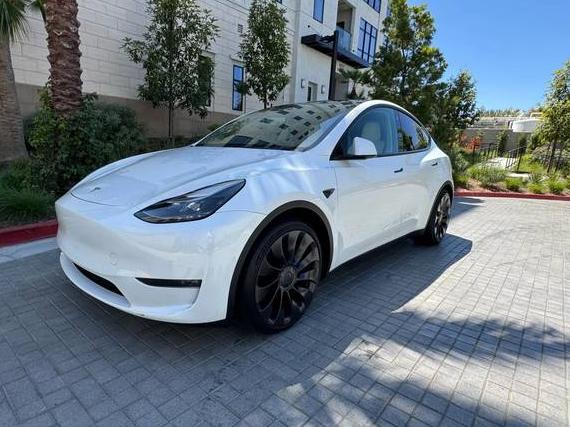 TESLA MODEL Y 2022 7SAYGDEF7NF451036 image